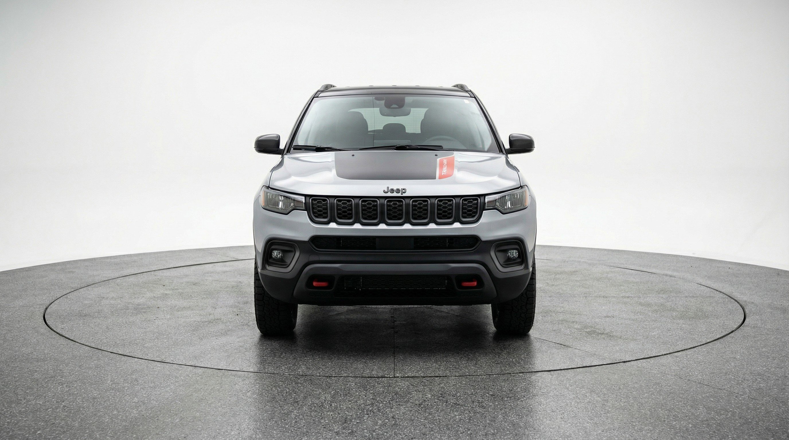 Used 2025 Jeep Compass Trailhawk image 2
