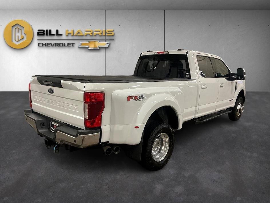 Used 2022 Ford F350 Lariat w/ Lariat Value Package image 2