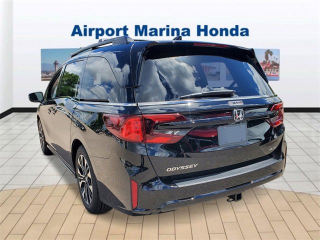 New 2026 Honda Odyssey Elite image 3