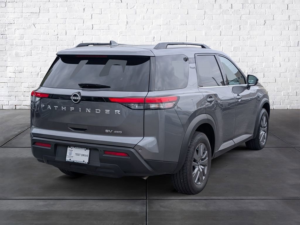 Used 2024 Nissan Pathfinder SV image 7
