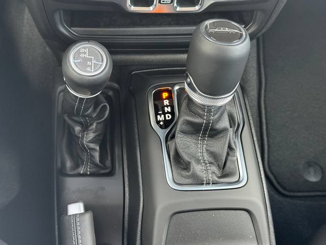 New 2026 Jeep Gladiator Sport AWD/4WD image 38