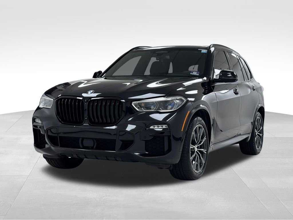 Used 2019 BMW X5 xDrive50i w/ M Sport Package image 3