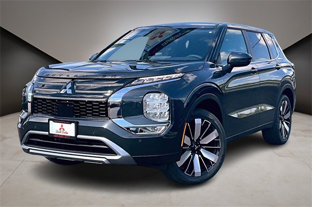 New 2025 Mitsubishi Outlander SE