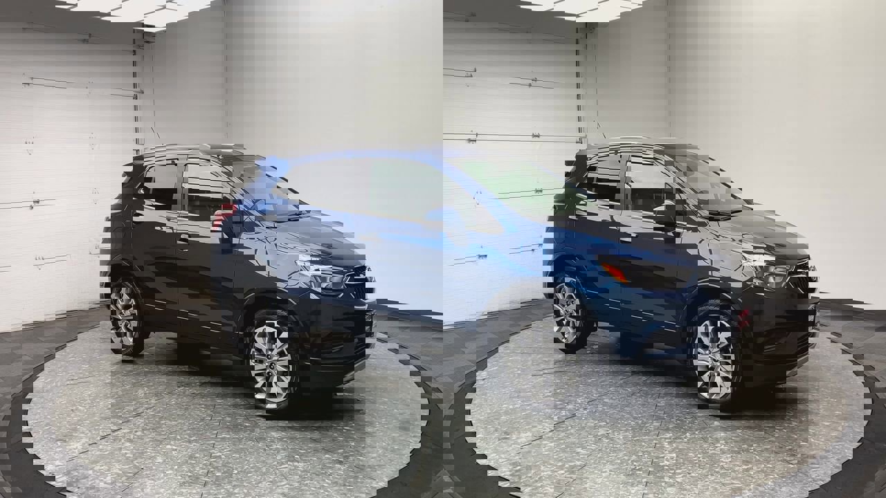 Used 2019 Buick Encore Preferred image 35