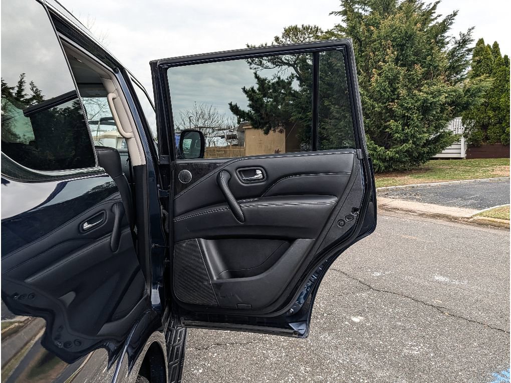 Used 2024 INFINITI QX80 Luxe image 12