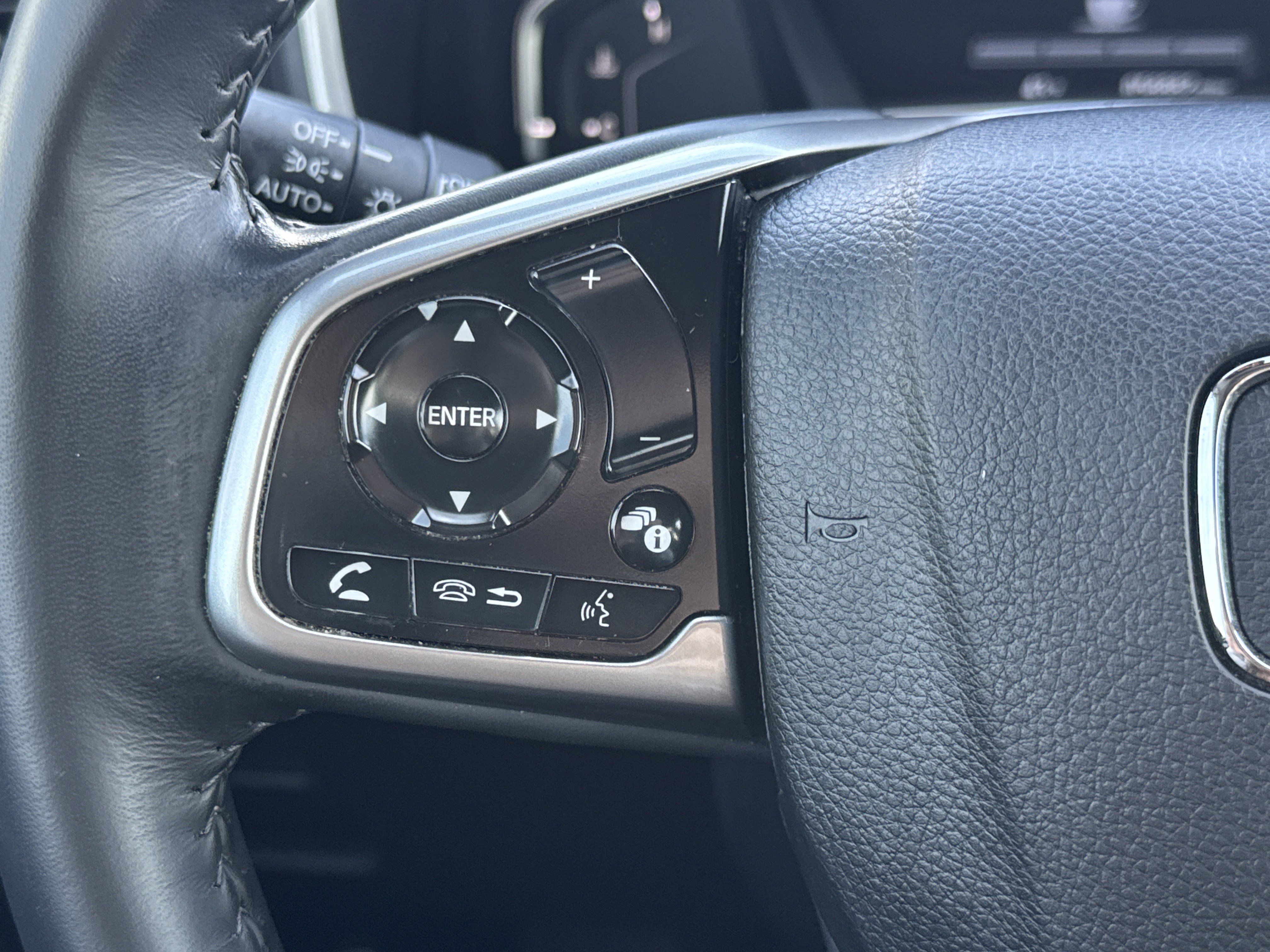 Used 2021 Honda CR-V Touring image 16