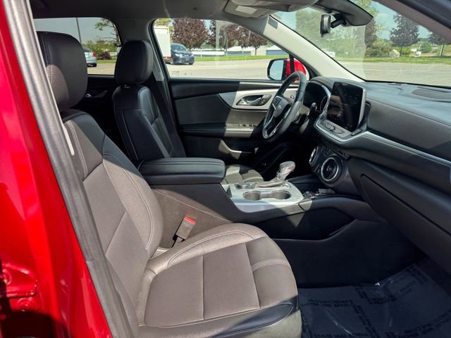 Used 2024 Chevrolet Blazer LT AWD/4WD image 17