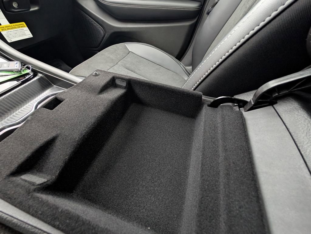 New 2026 Jeep Grand Cherokee Altitude image 30