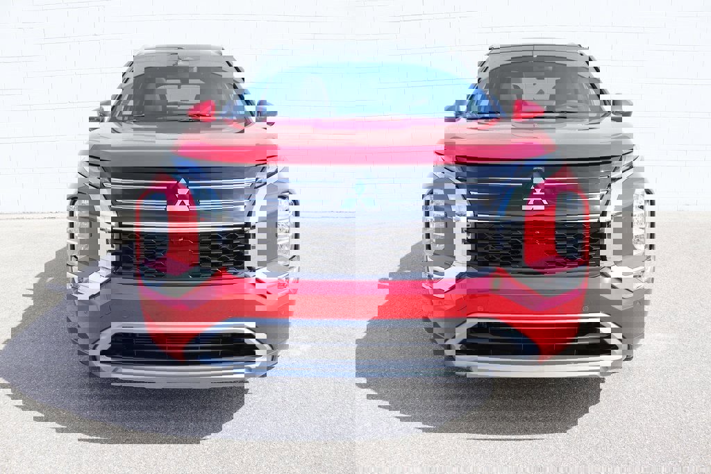 New 2025 Mitsubishi Outlander SEL image 7