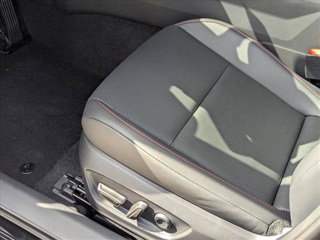 Used 2026 Toyota Prius Plug-In Hybrid w/ Limited Premium Package image 4