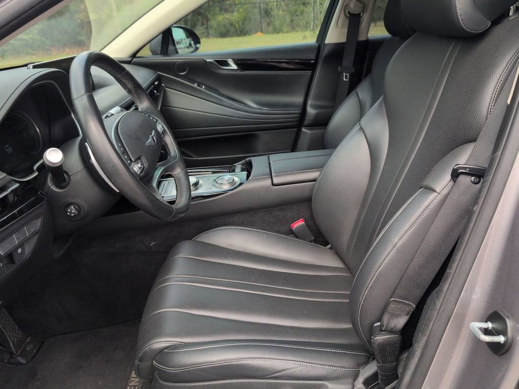 Used 2023 Genesis G80 2.5T image 15