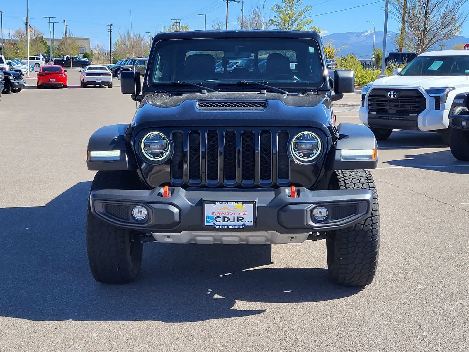 Used 2022 Jeep Gladiator Mojave w/ LED Lighting Group video 2