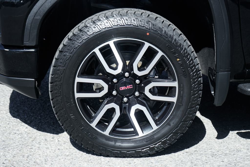 Used 2022 GMC Sierra 1500 AT4 w/ AT4 Preferred Package AWD/4WD image 44