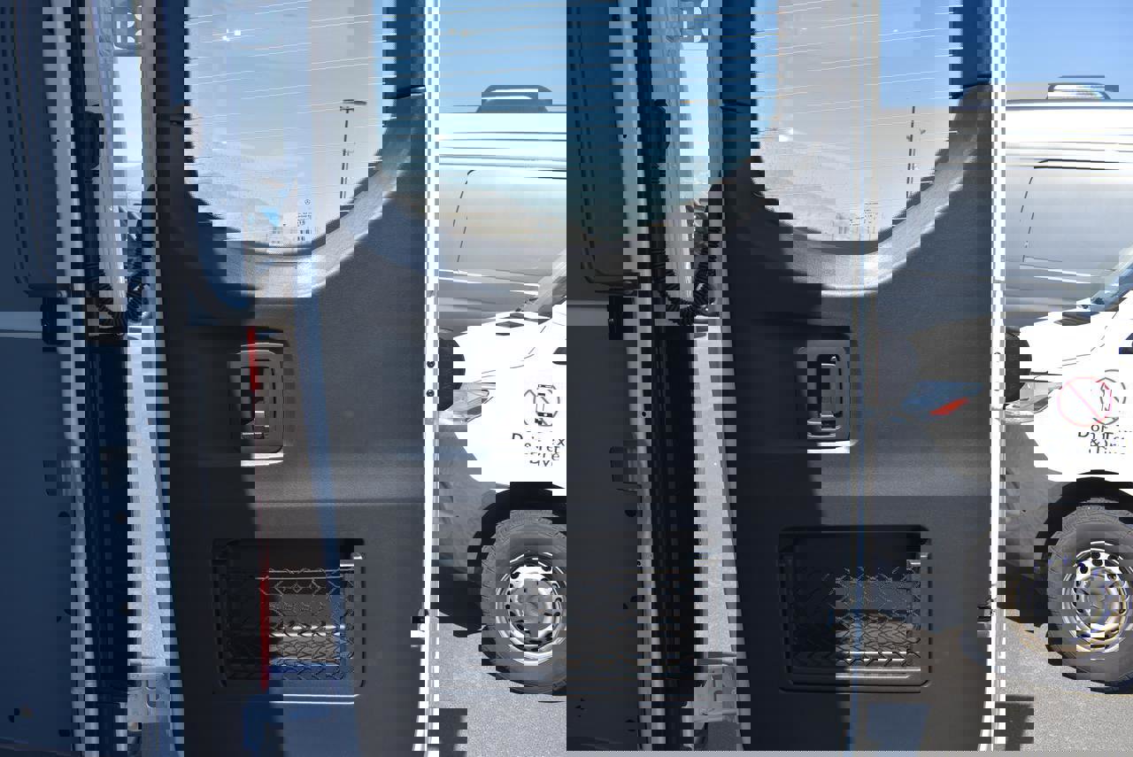 New 2025 Mercedes-Benz Sprinter 2500 image 14