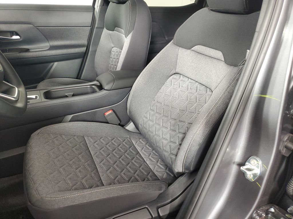 New 2026 Nissan Kicks SV w/ Cold Weather Package image 12