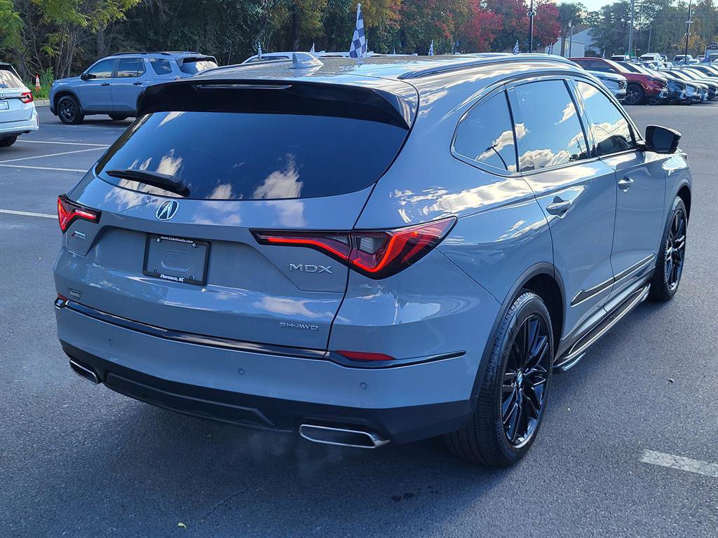 Used 2025 Acura MDX A-Spec image 2