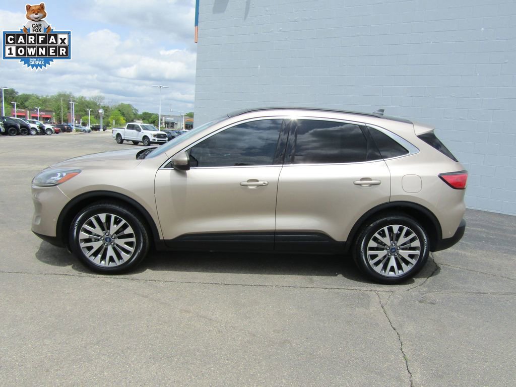 Used 2020 Ford Escape Titanium w/ Titanium Premium Package 2.0 AWD/4WD image 2