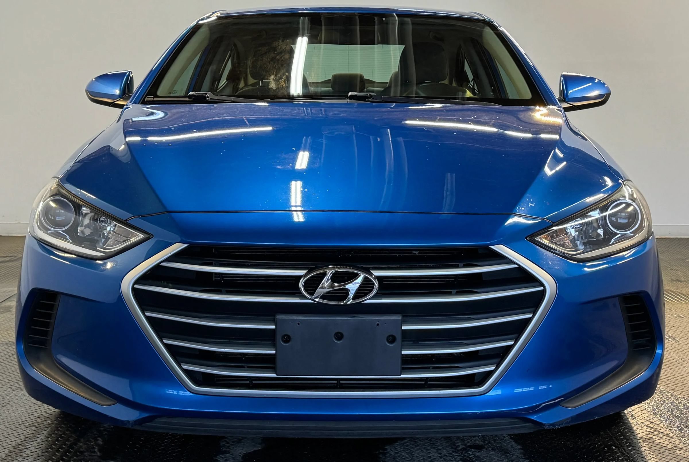 Used 2018 Hyundai Elantra SEL FWD image 2