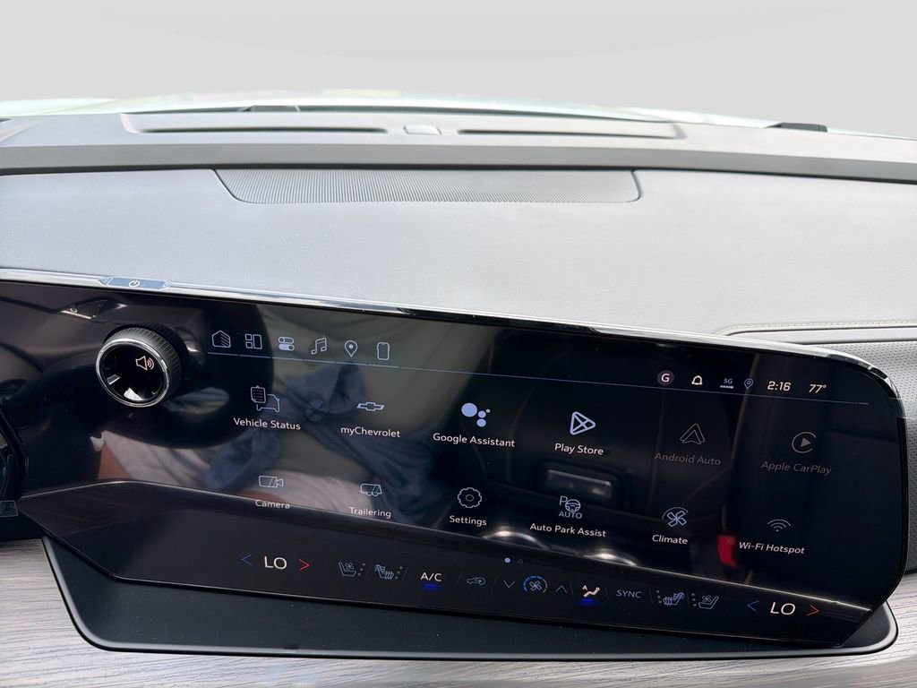 New 2026 Chevrolet Suburban Premier w/ Sun And Tow Package AWD/4WD image 26