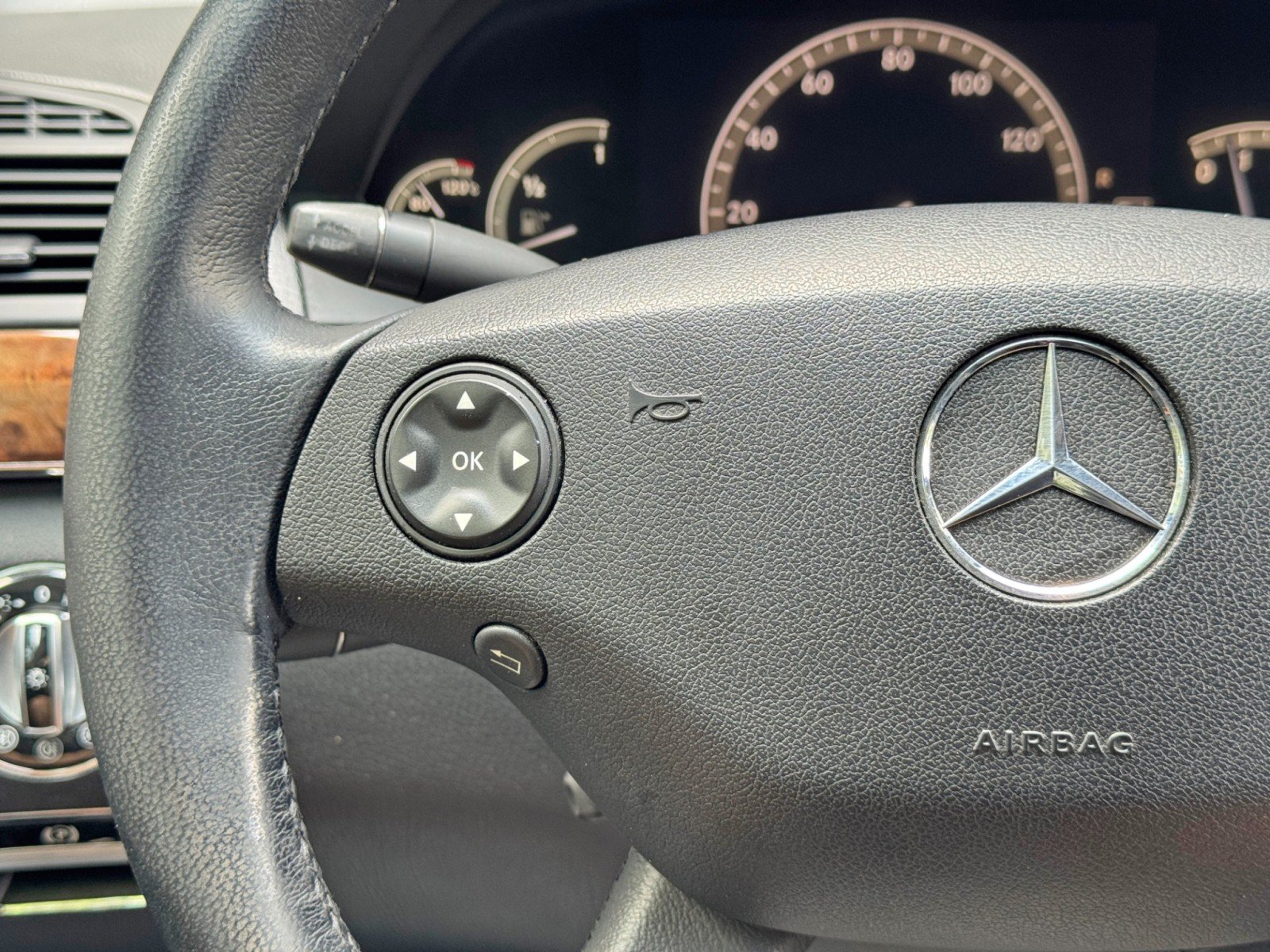 Used 2007 Mercedes-Benz S 550 image 20