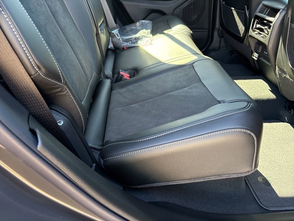 New 2026 Jeep Grand Cherokee Altitude AWD/4WD image 23