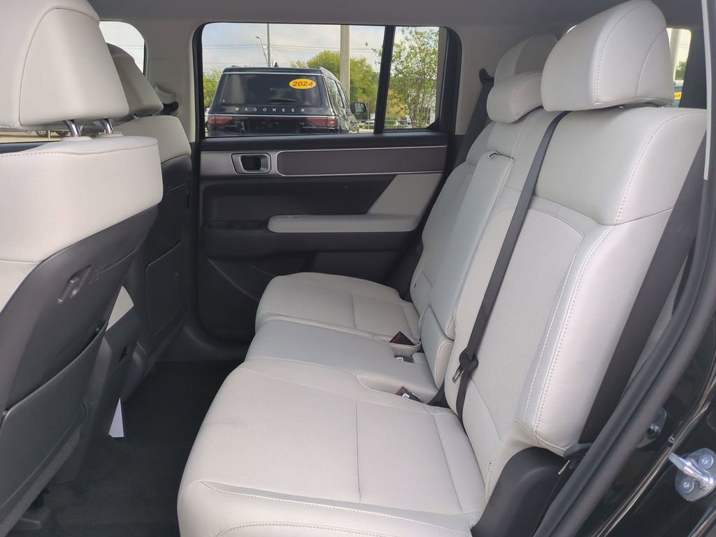 New 2026 Hyundai Santa Fe SE image 17