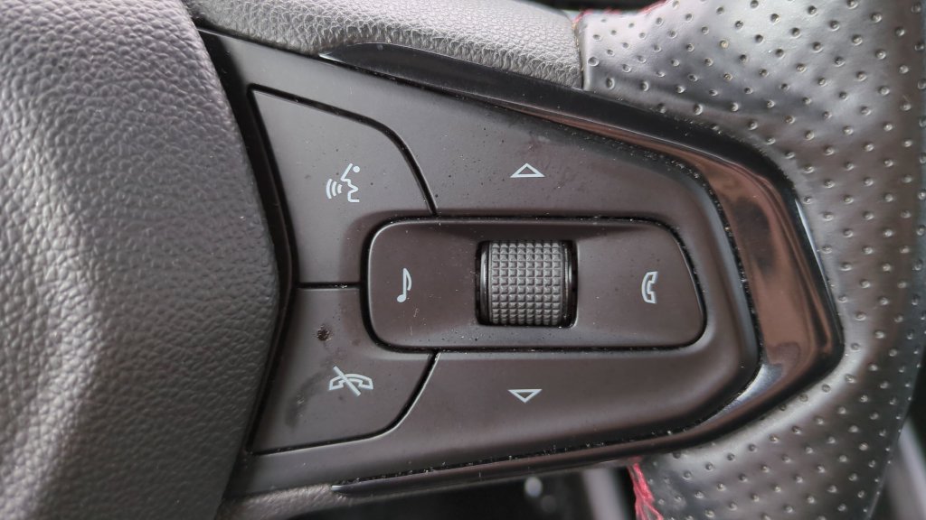 Used 2024 Chevrolet TrailBlazer RS AWD/4WD image 20