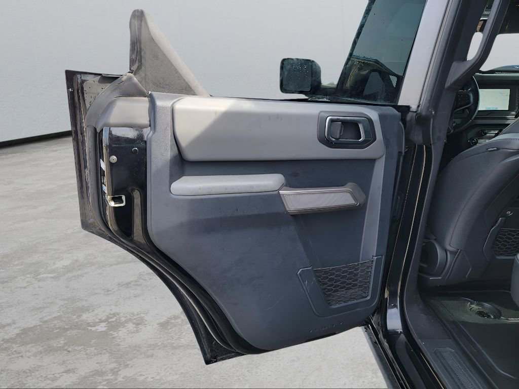 Used 2023 Ford Bronco Black Diamond AWD/4WD image 25