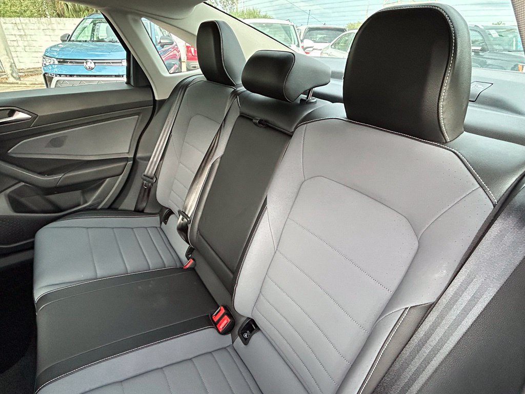 Certified 2026 Volkswagen Jetta SE FWD image 50