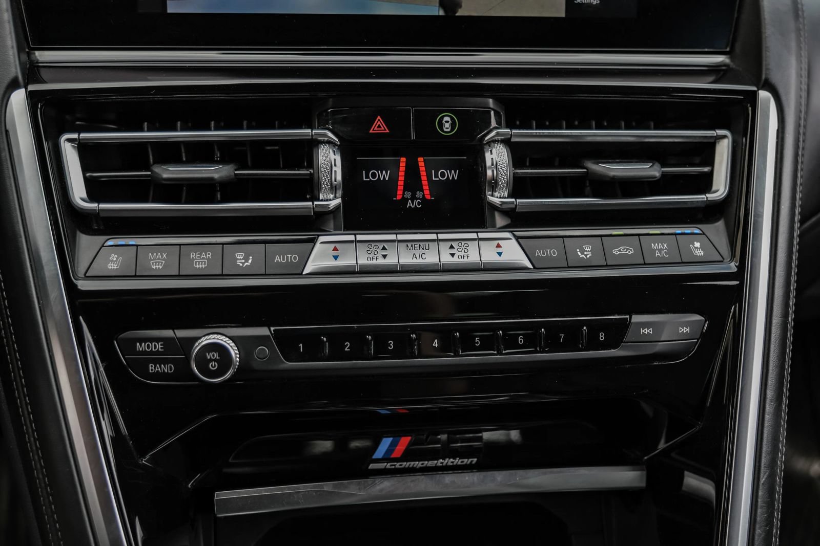 Used 2022 BMW M8 Gran Coupe xDrive Competition w/ M Carbon Exterior Package AWD/4WD image 27
