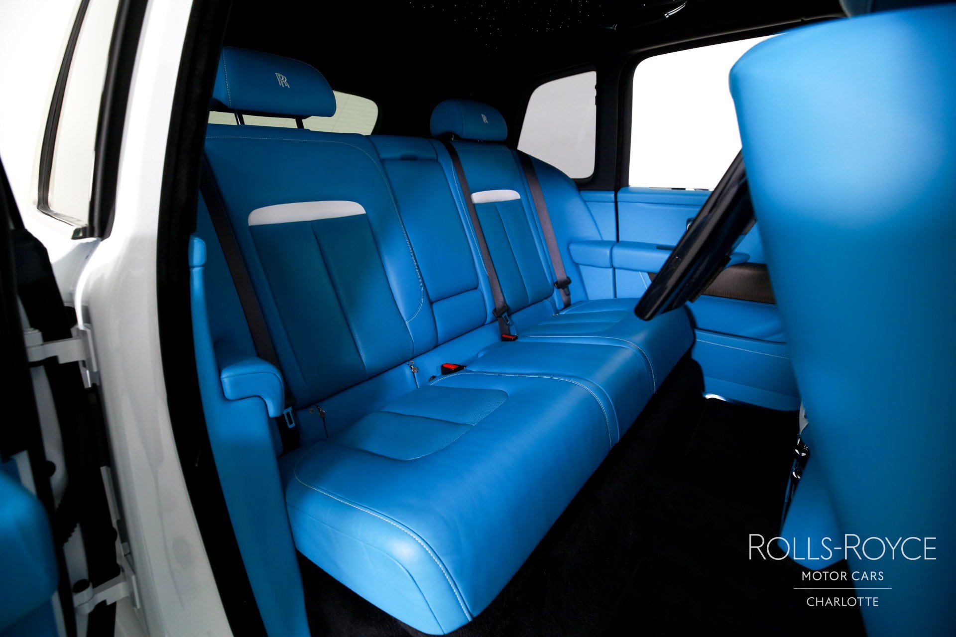Certified 2024 Rolls-Royce Cullinan AWD/4WD image 29