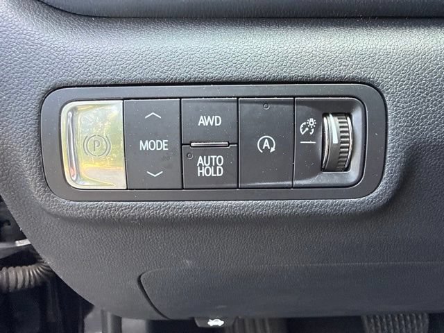 Used 2025 GMC Terrain Elevation AWD/4WD image 11