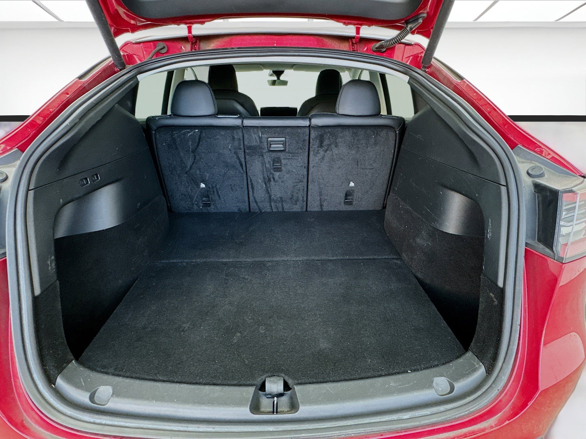 Used 2022 Tesla Model Y Performance AWD/4WD image 18