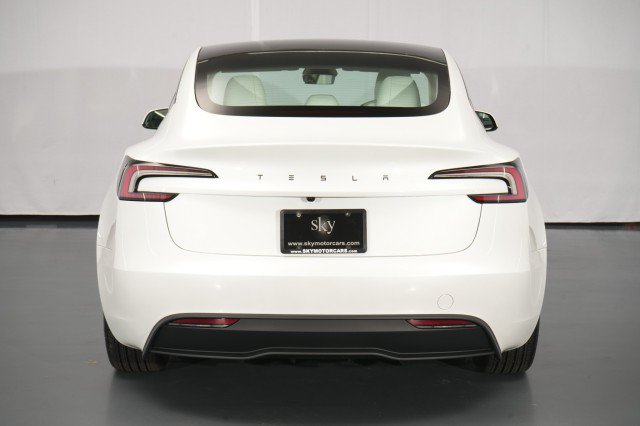 Used 2026 Tesla Model 3 RWD image 14
