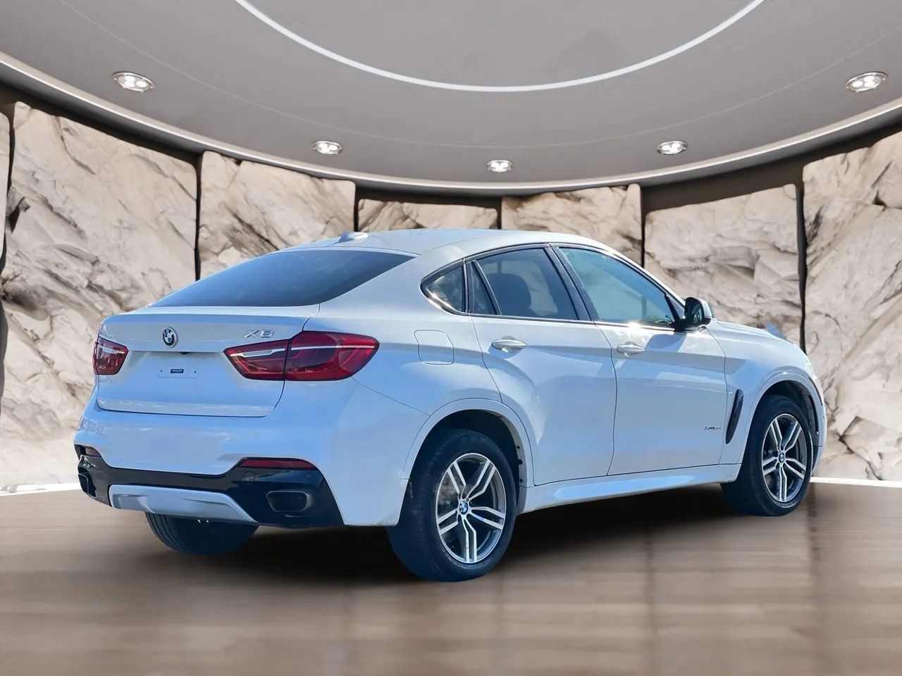 Used 2019 BMW X6 xDrive50i image 5