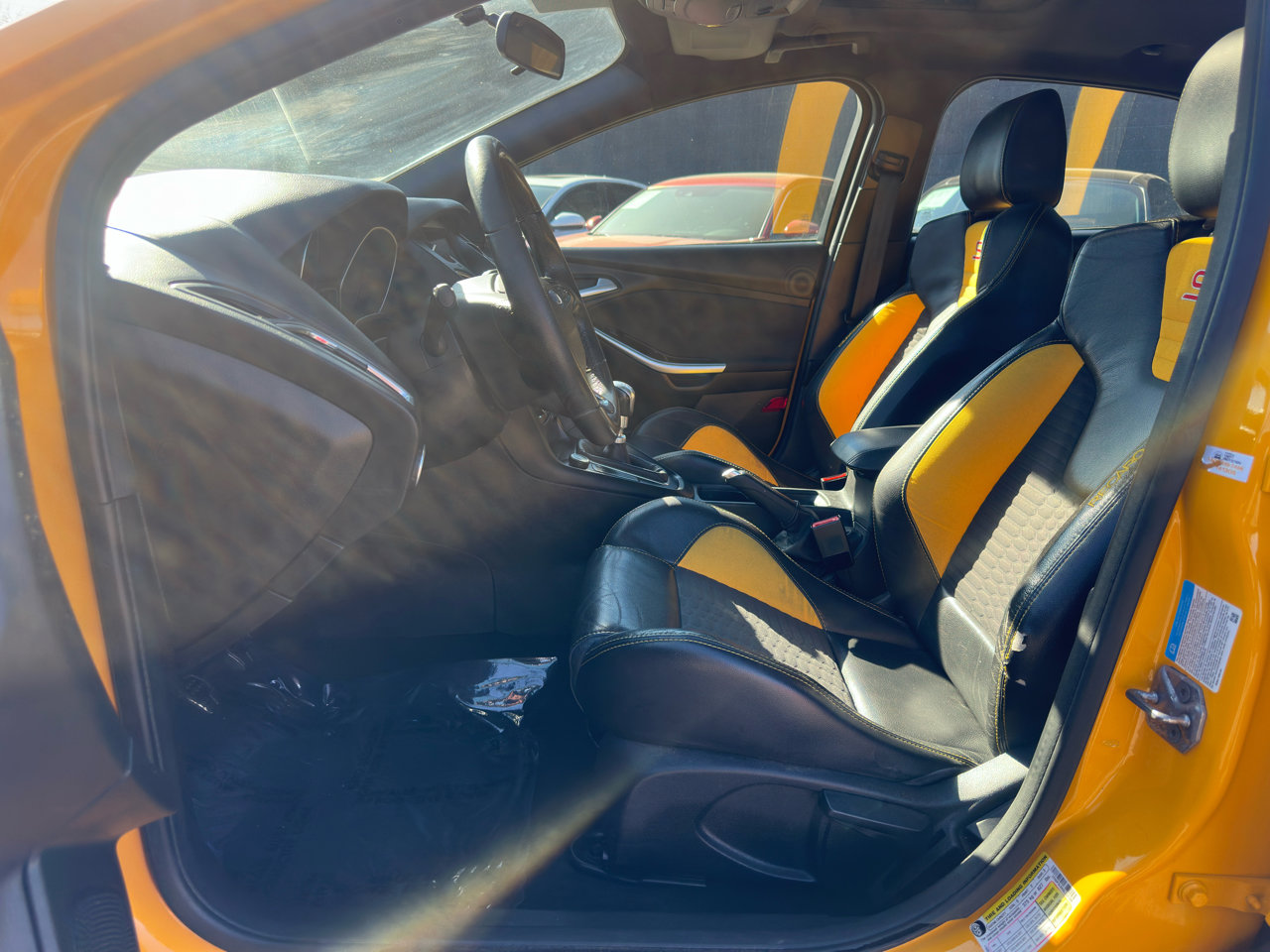 Used 2016 Ford Focus ST w/ Equipment Group 401A image 26