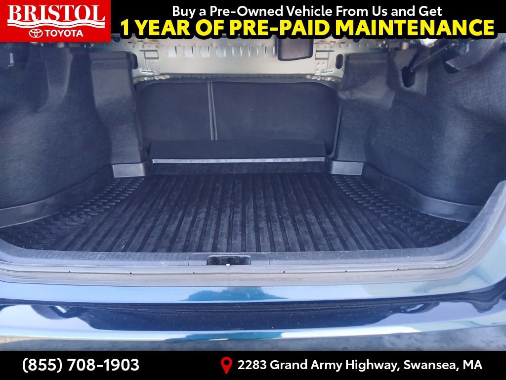 Used 2019 Toyota Camry LE image 28