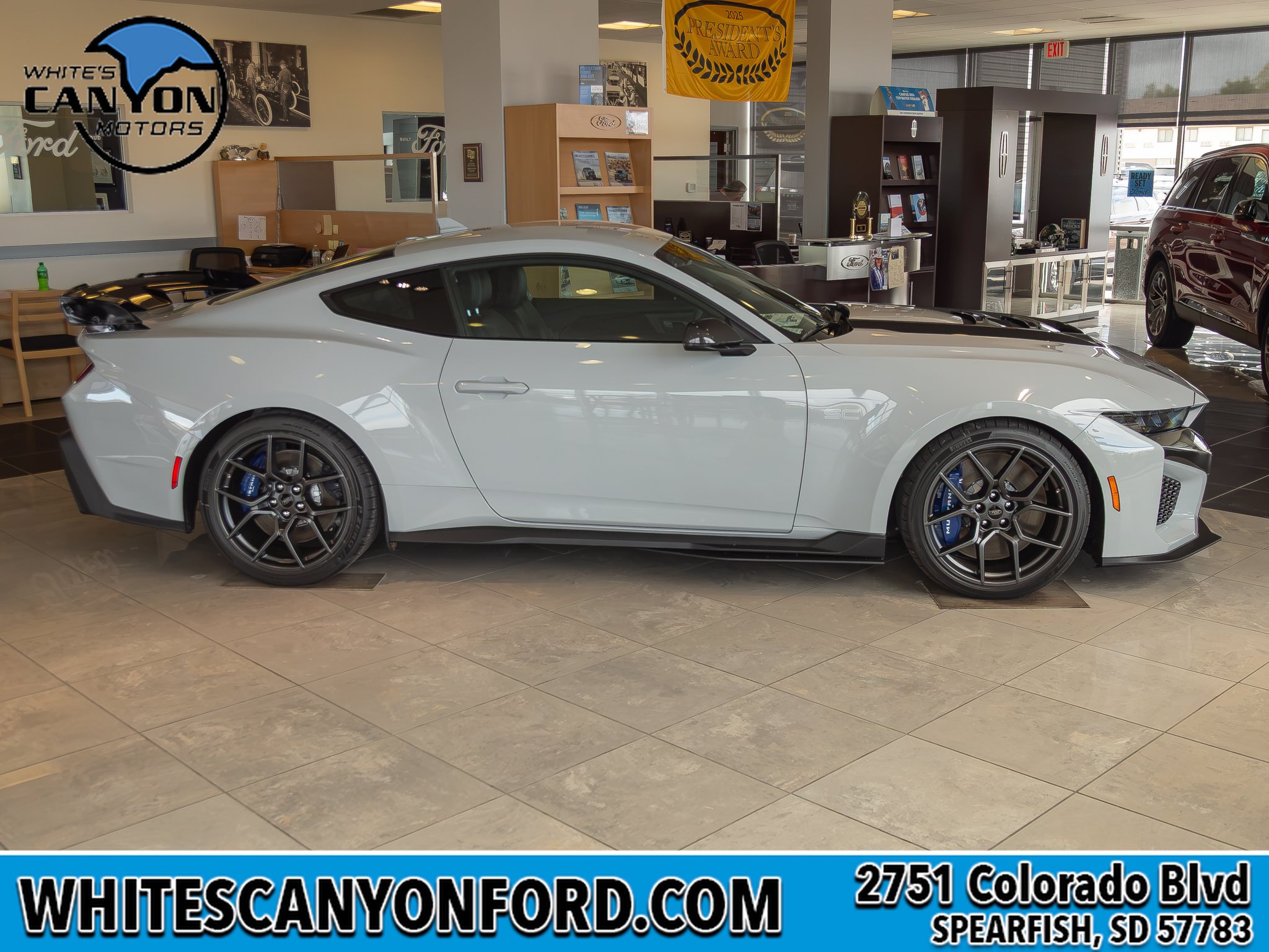 New 2026 Ford Mustang Dark Horse SC w/ Carbon Fiber Exterior Package RWD image 11