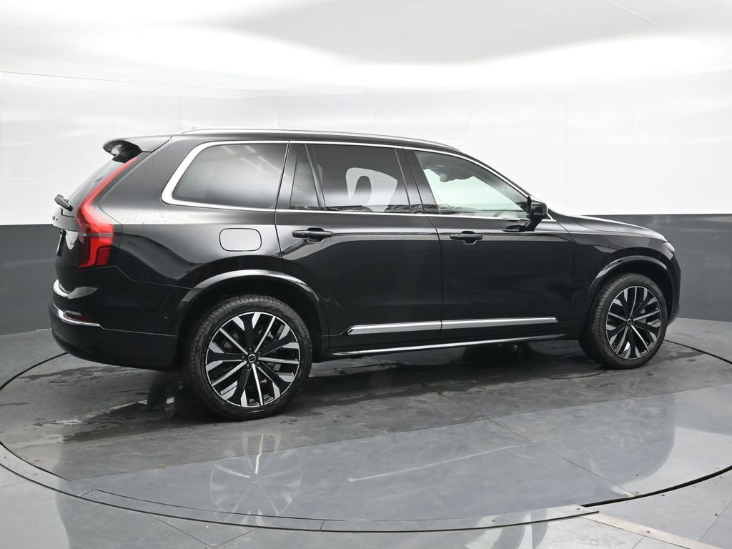 New 2026 Volvo XC90 B6 Plus w/ Protection Package Premier AWD/4WD image 2
