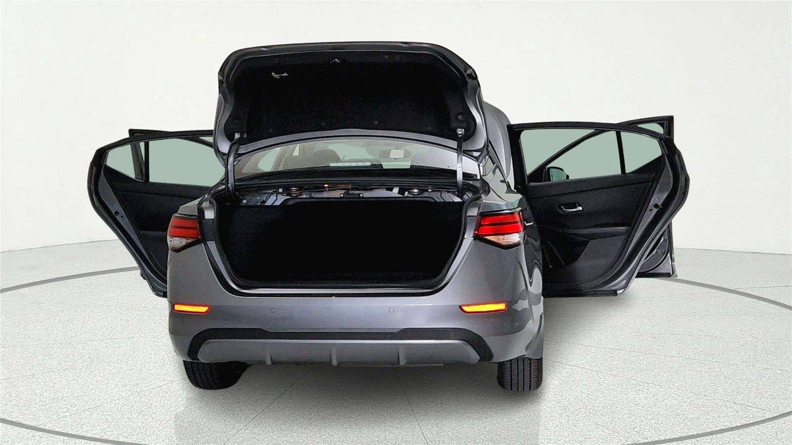 Used 2023 Nissan Sentra SV FWD image 7