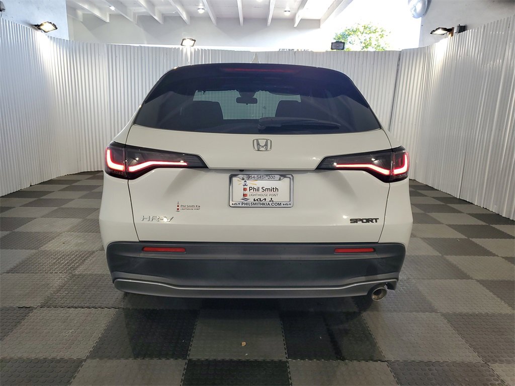 Used 2023 Honda HR-V Sport image 5