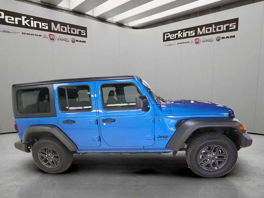 Used 2024 Jeep Wrangler Sport S image 6