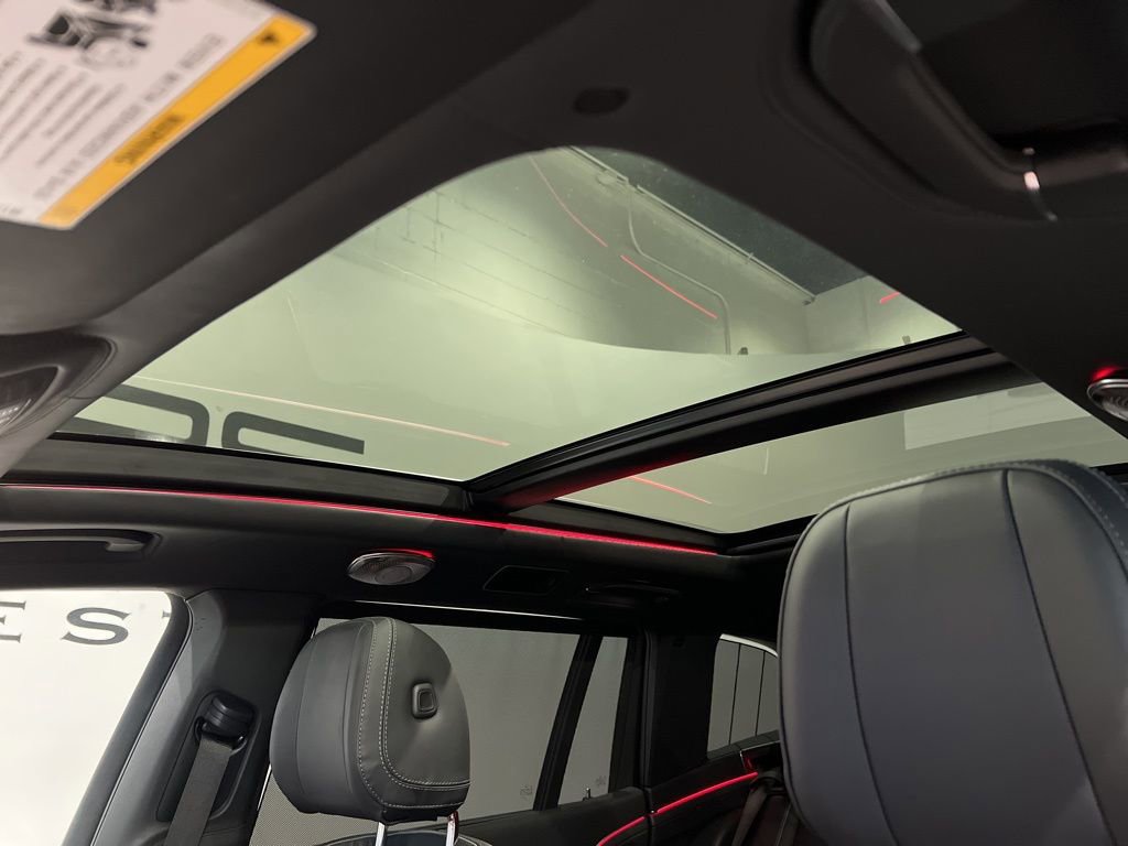 Used 2021 Mercedes-Benz Maybach GLS 600 4MATIC image 17