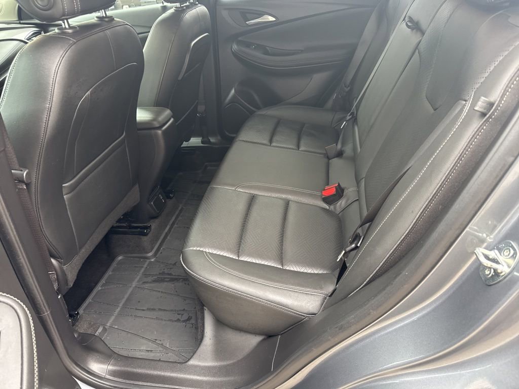 Used 2020 Buick Encore GX Essence w/ Advanced Technology Package image 37