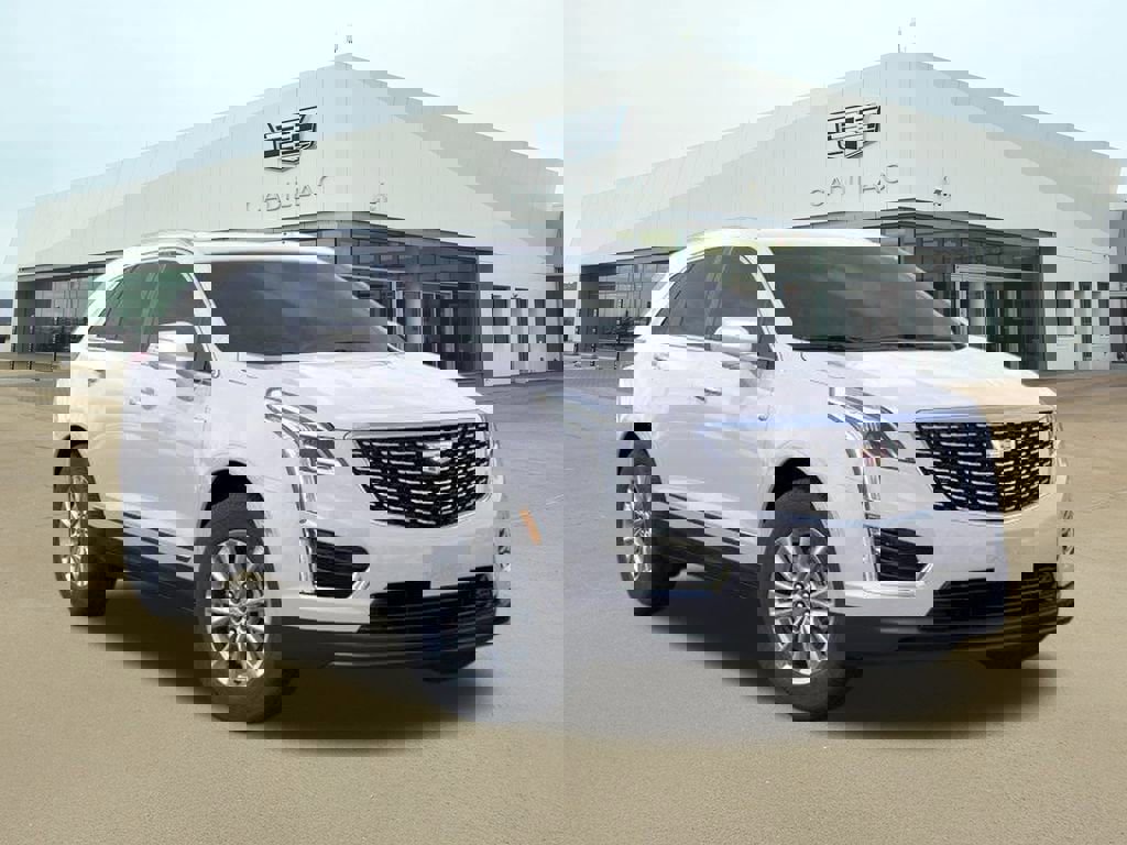 New 2026 Cadillac XT5 Luxury w/ LPO, Floor Liner Package