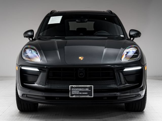 Certified 2026 Porsche Macan AWD/4WD image 30