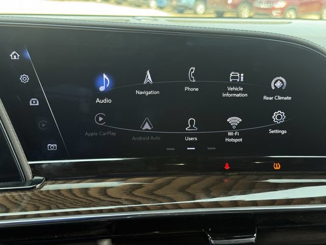 Used 2023 Cadillac Escalade ESV Sport Platinum w/ LPO, Floor Liner Package AWD/4WD image 21