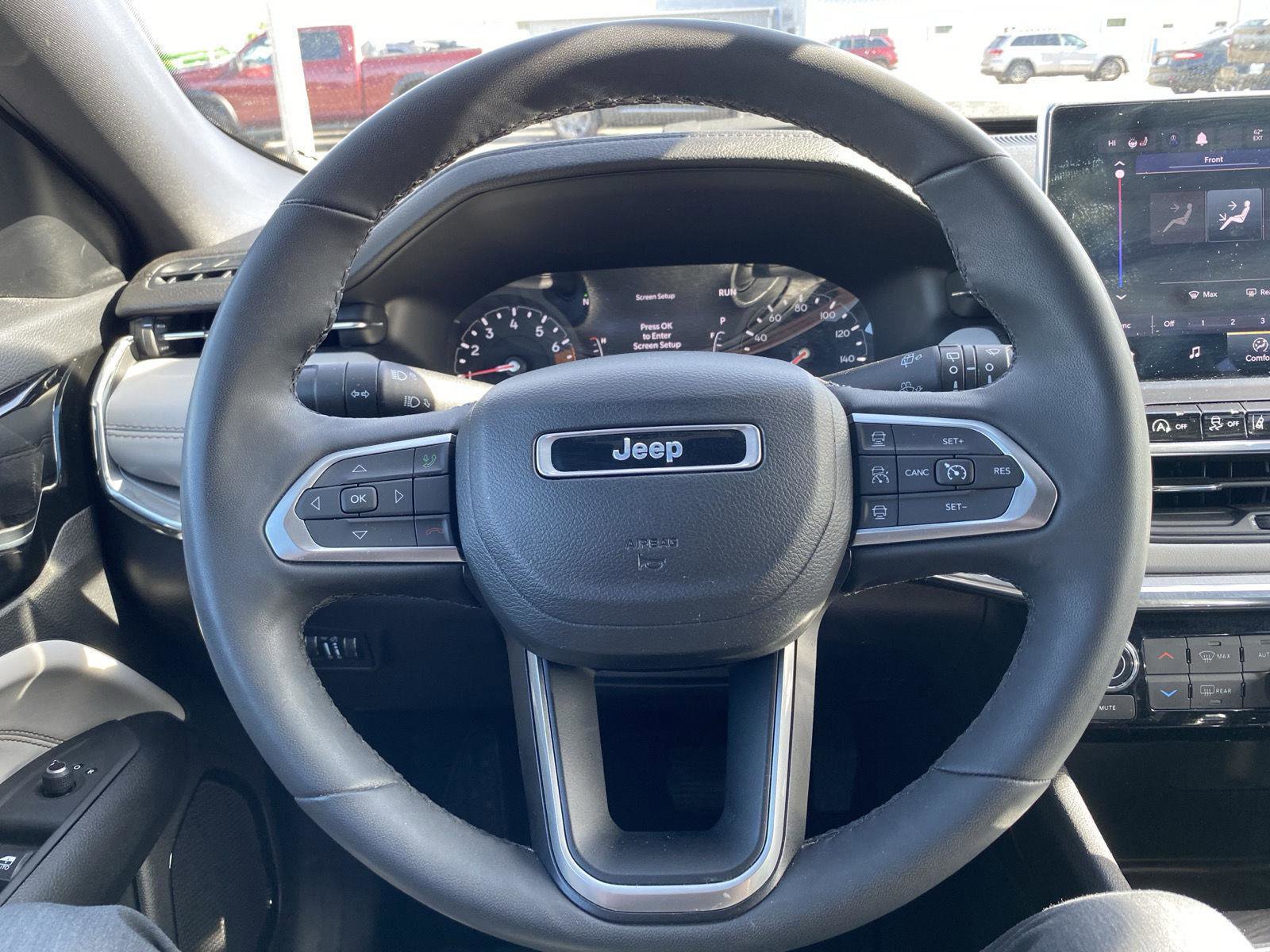 Used 2023 Jeep Compass Limited AWD/4WD image 18