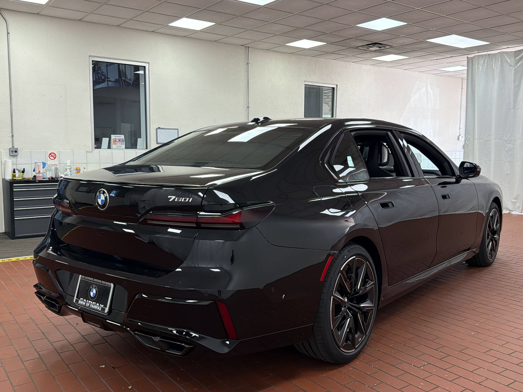 New 2026 BMW 760i xDrive w/ Executive Package AWD/4WD image 9