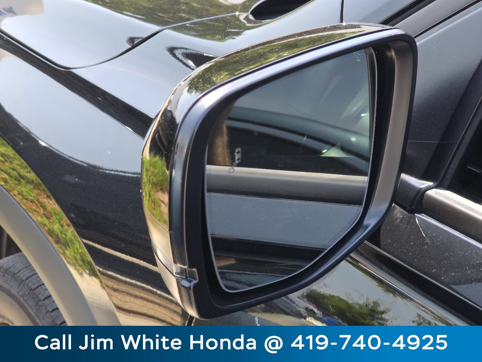 Used 2025 Honda Pilot Black Edition image 15